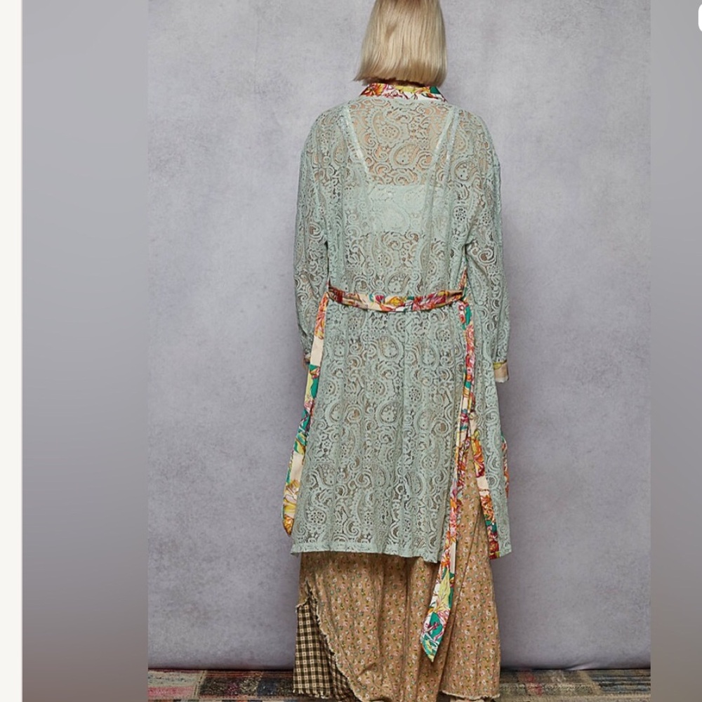 NEW ! POL MINT Floral Trim Lace Robe - Mint